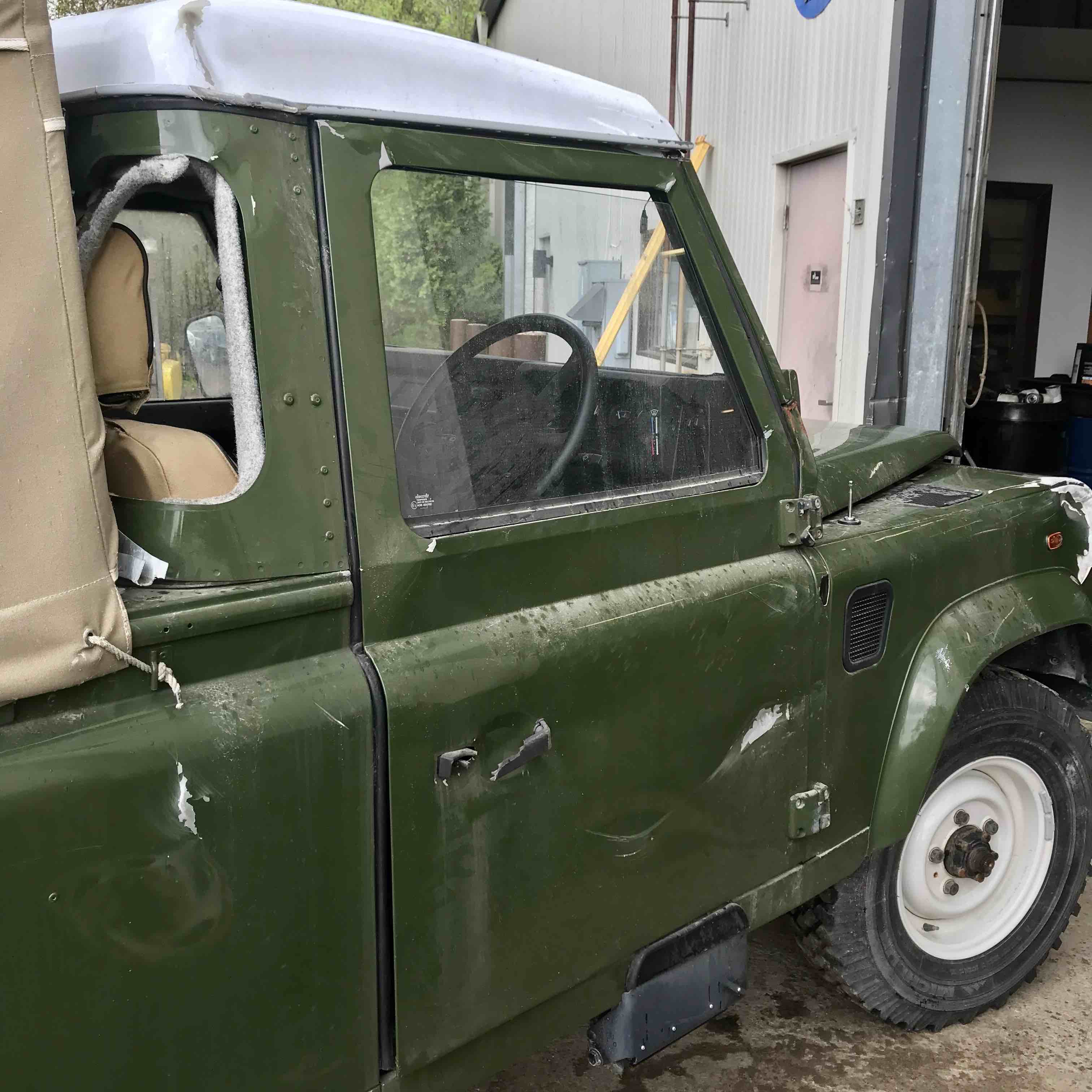 Land Rover Pick Up Restoration